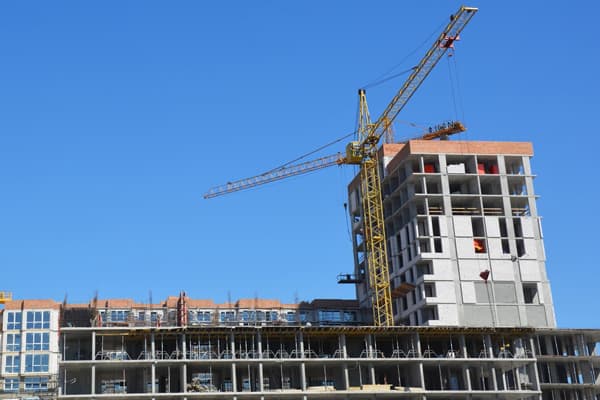 Construcción de edificios en A Pobra do Caramiñal