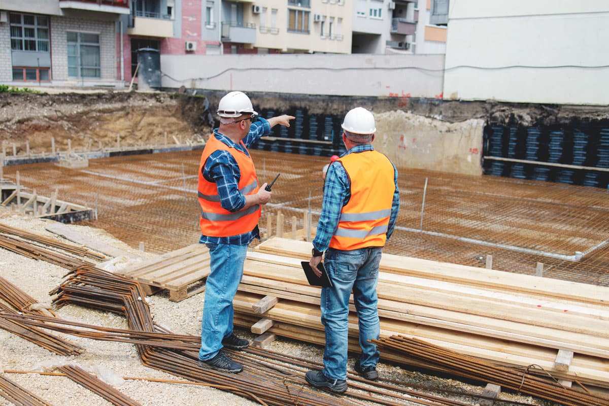 Construcción de edificios en A Pobra do Caramiñal